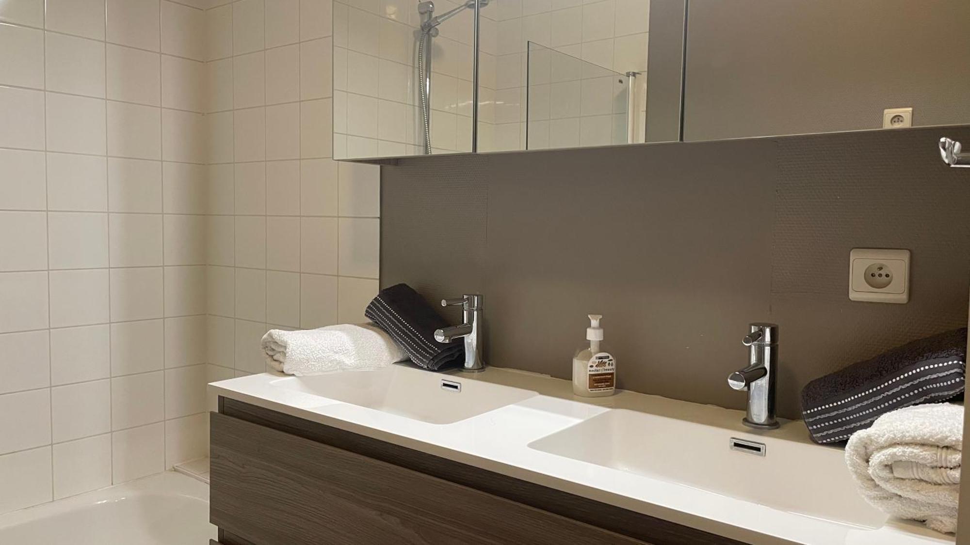 Apartamento Golden Pearl In Centre Of Bruselas Exterior foto